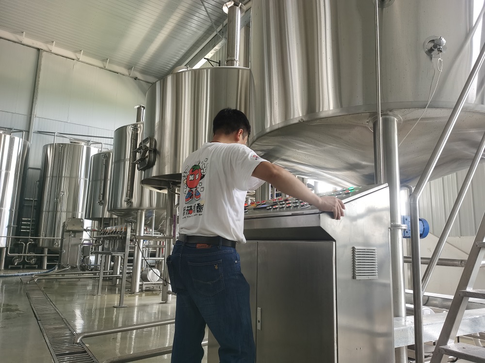 5000L糖化系統 四器糖化 1000L發(fā)酵罐